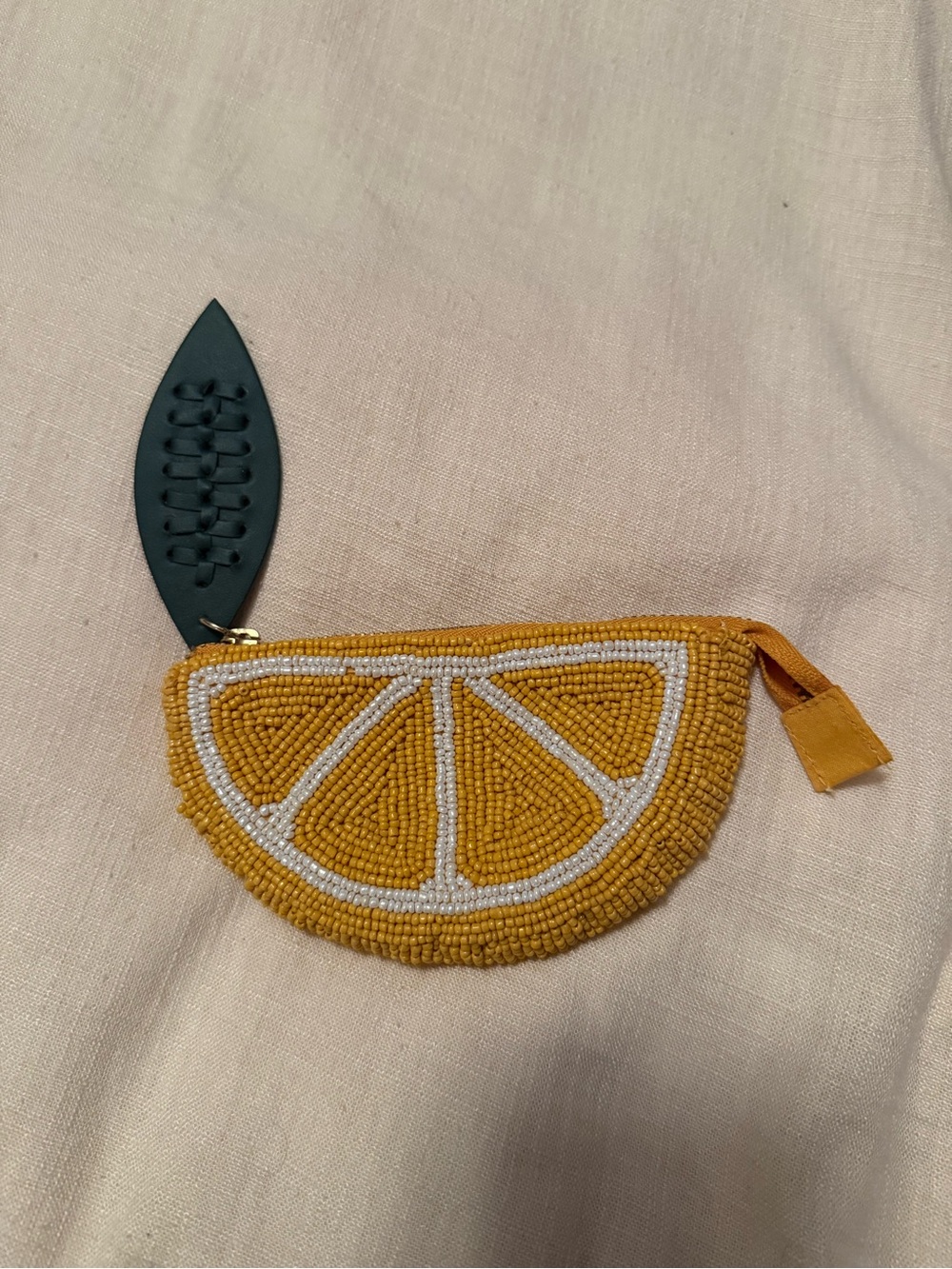 NWOT Lemon Beaded Coin Purse